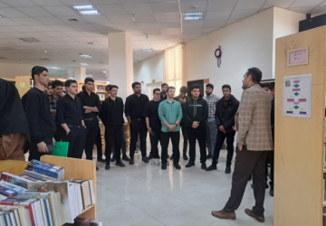 بازدید آموزشی سه گروه دانشجویی و دانش‌آموزی از کتابخانه مرکزی و مرکز نشر دانشگاه بیرجند