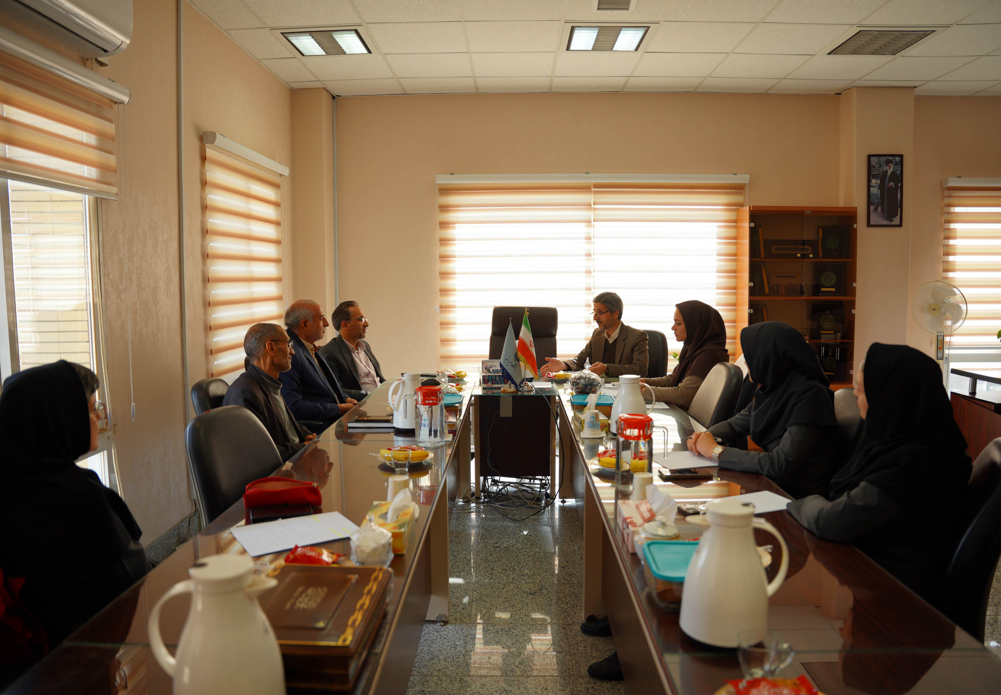 برگزاری جلسه بورس صنعت و مشاغل با حضور فعالان اقتصادی استان در دانشگاه بیرجند