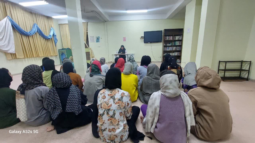 کارگاه آموزشی «پیشگیری از سرطان سینه» ویژه دختران دانشجو برگزار شد